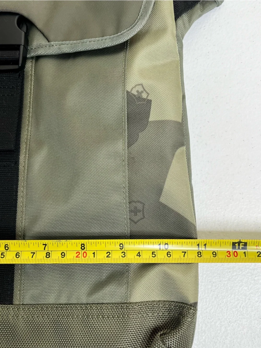 Victorinox Altmont Classic Olive Camo Flapover Bag Orange Lining NO STRAP